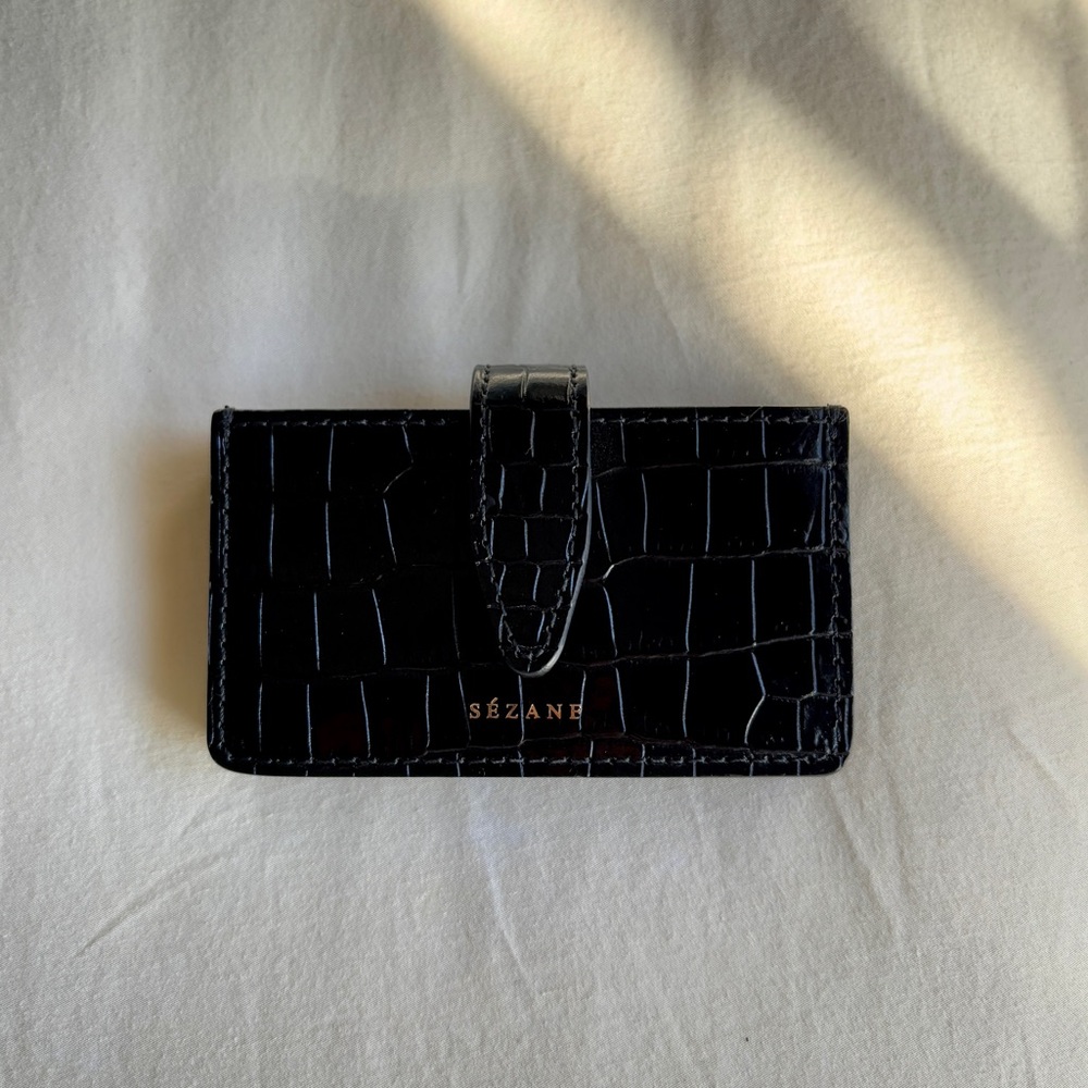 Sézane Ginette Card Holder. Perfect condition. Bought in Paris. With dust bag.